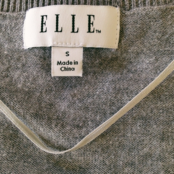 Sweater - Picture 3 of 5